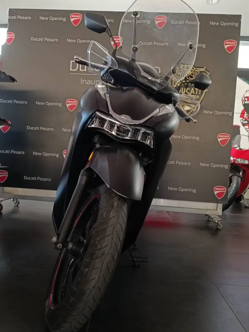 Honda SH 350 Sport (2021 - 24) (4)