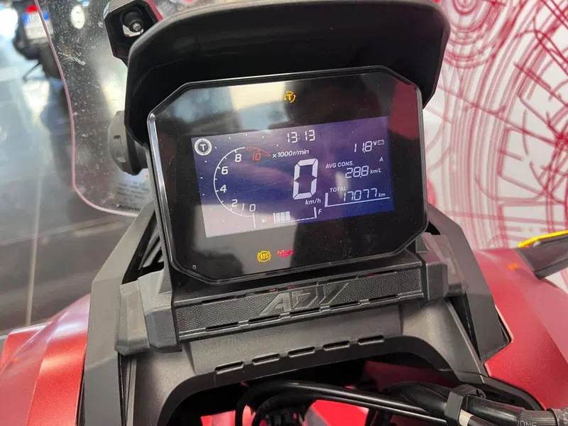 Honda ADV 350 (2022 - 24) (9)