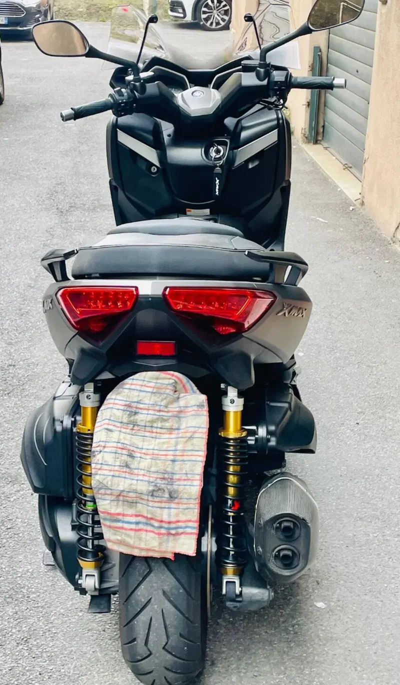 Yamaha X-Max 400 (2013 - 16) (4)