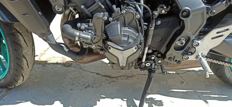 Yamaha MT-09 (2021 - 23) (3)