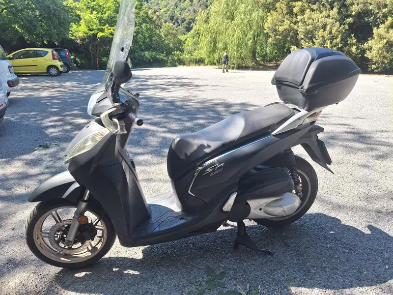 Honda SH 300 i ABS (2016 - 20) (3)