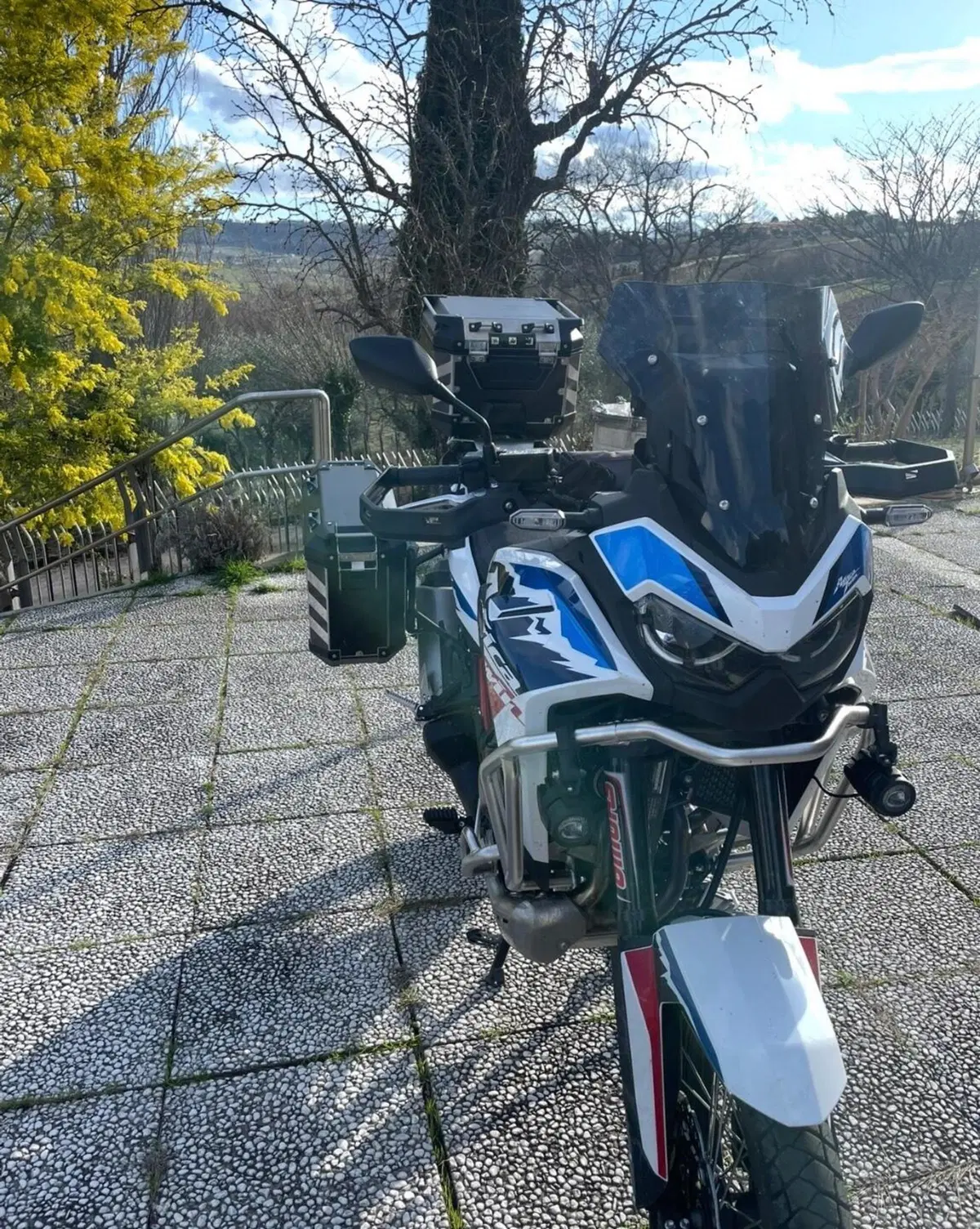 Honda Africa Twin CRF 1100L ES (2024 - 26) (4)