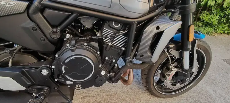 CFMOTO 700CL-X Sport (2022 - 26) (7)
