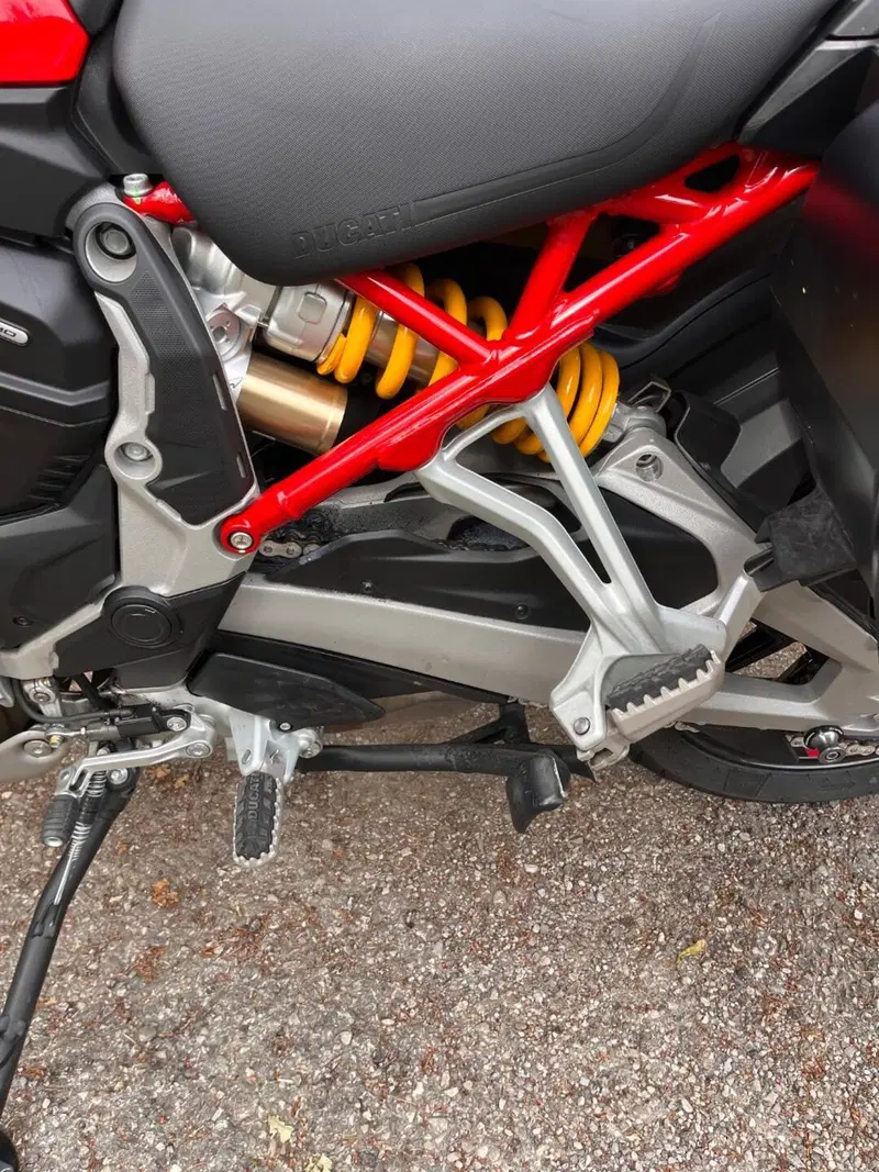 Ducati Multistrada V4 S (2021 - 24) (9)
