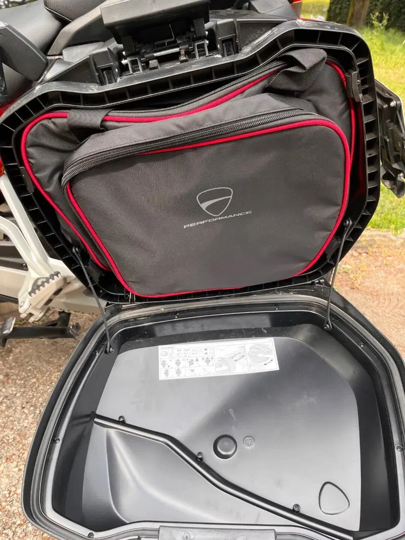 Ducati Multistrada V4 S (2021 - 24) (12)