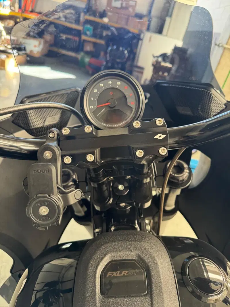 Harley-Davidson Low Rider ST (2022 - 24) (14)