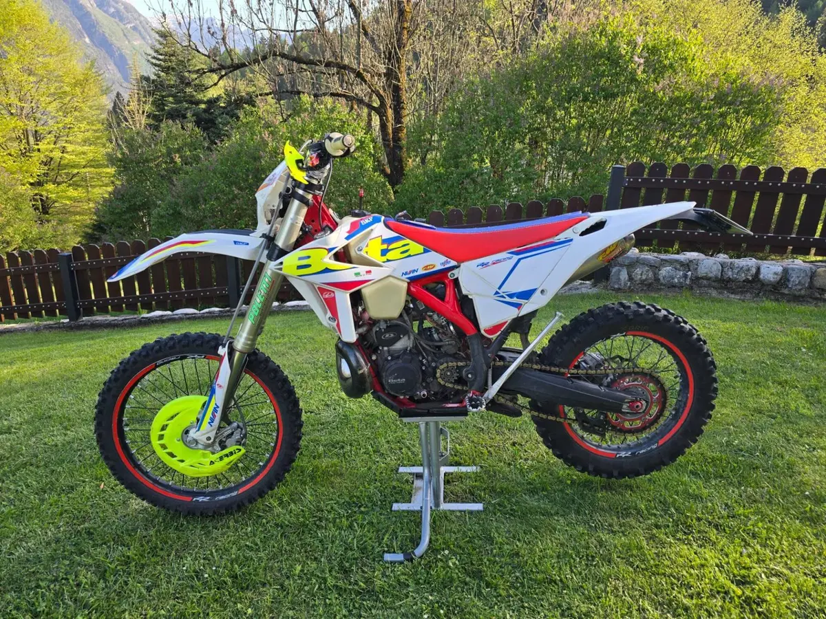 Betamotor RR 300 2T Enduro Racing (2019) (4)