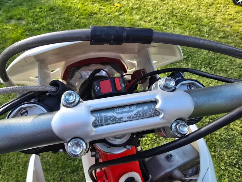 Betamotor RR 300 2T Enduro Racing (2019) (8)