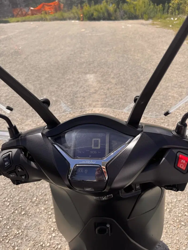 Honda SH 350 Sport (2021 - 24) (4)