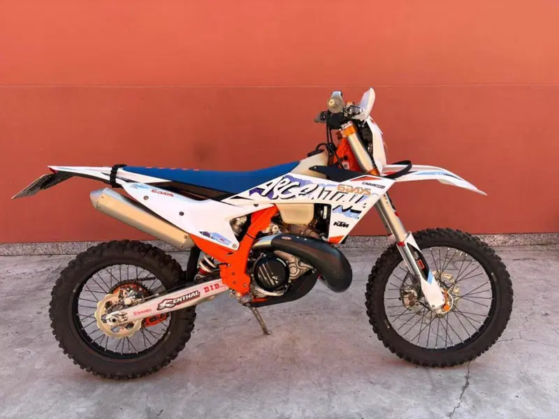 KTM 250 EXC TBI Six Days (2024)