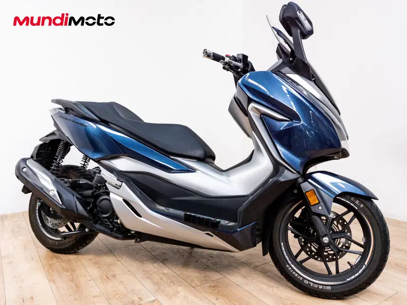 Honda Forza 300 ABS (2013 - 17) (2)