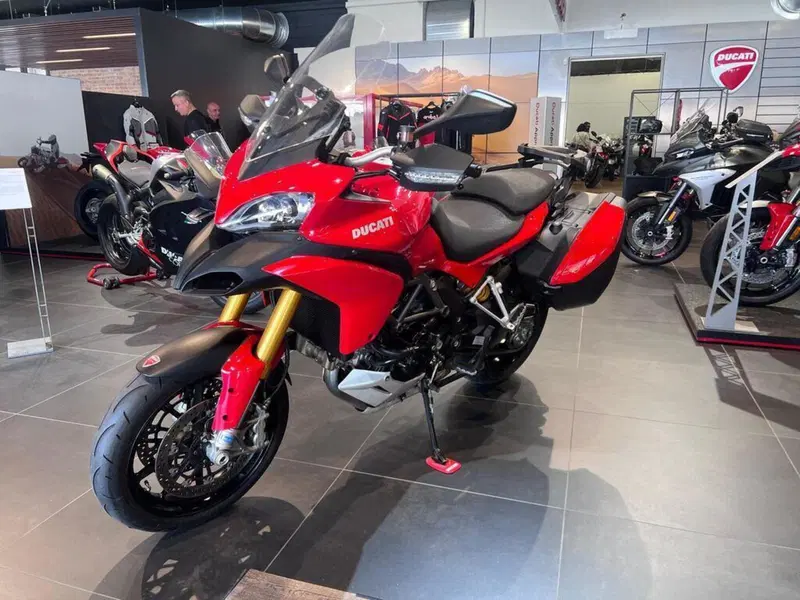 Ducati Multistrada 1200 S Touring (2010 - 12) (4)