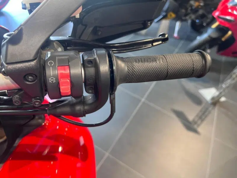Ducati Multistrada 1200 S Touring (2010 - 12) (12)