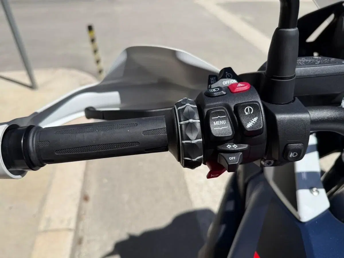 Bmw R 1250 GS (2021 - 24) (10)
