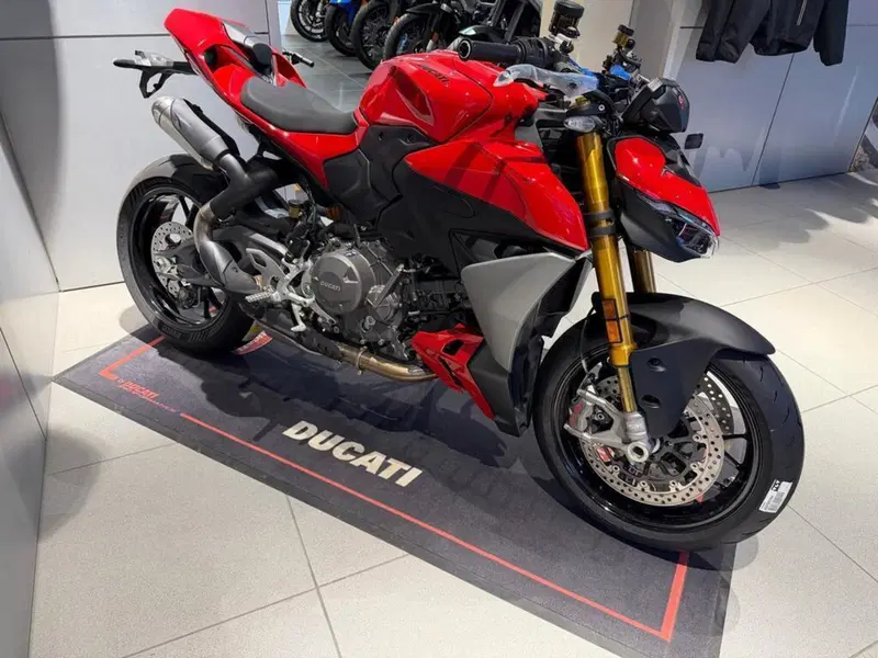 Ducati Streetfighter V2 (2025 - 26) (2)