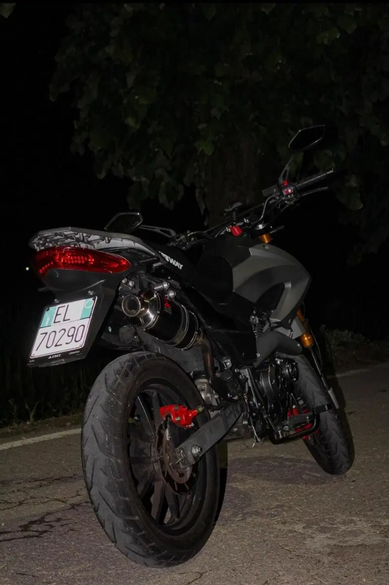 Keeway Motor TX 125 Motard (2017 - 20) (2)