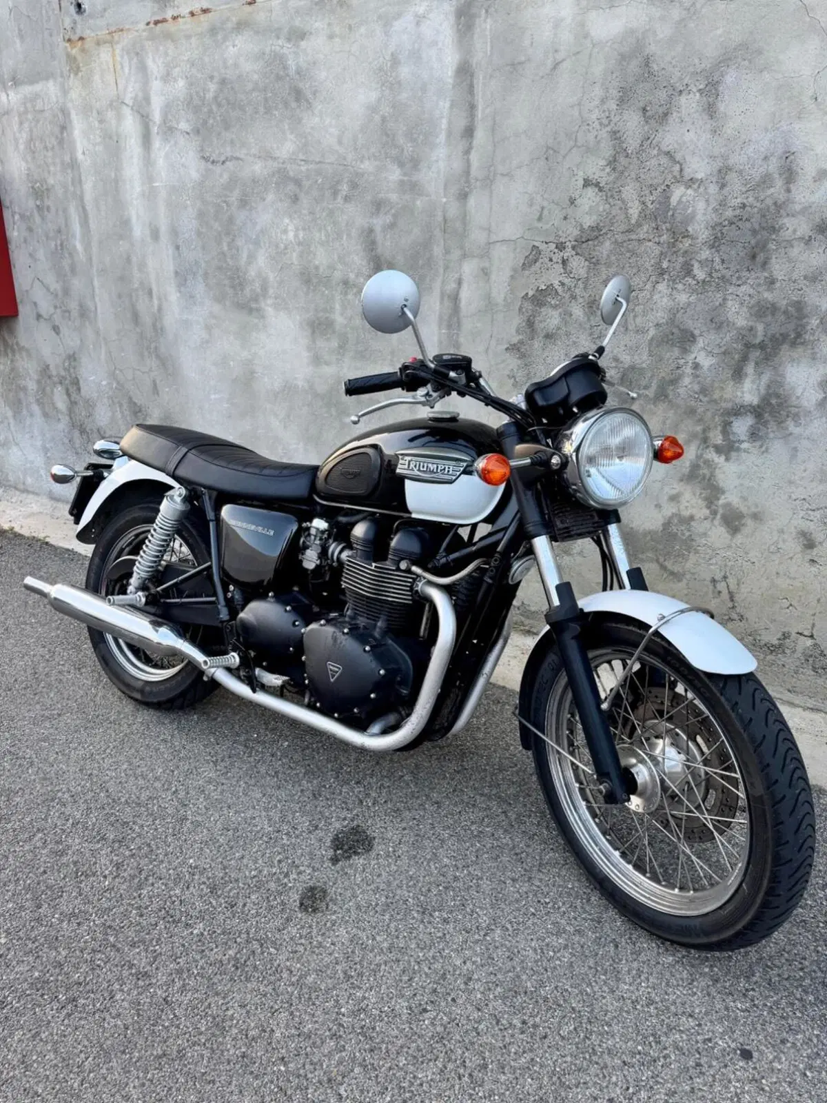Triumph Bonneville T100 (2001 - 07)