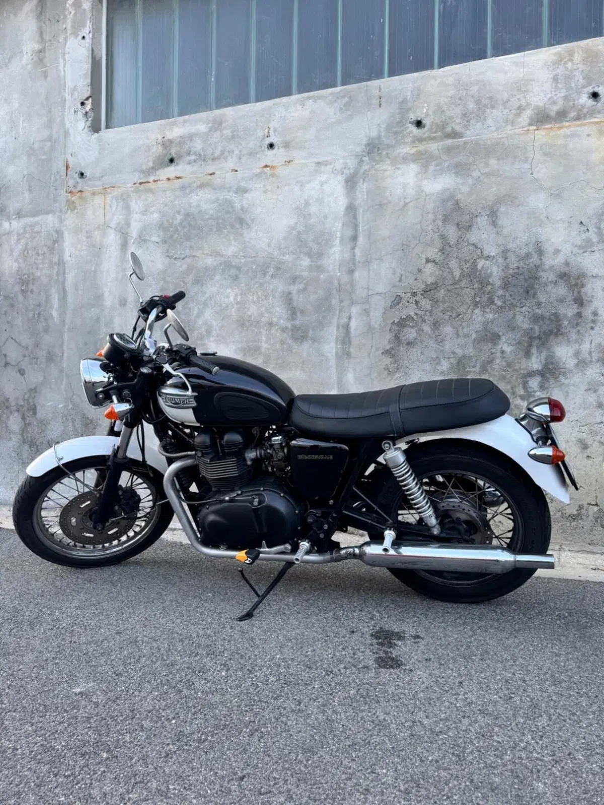Triumph Bonneville T100 (2001 - 07) (8)