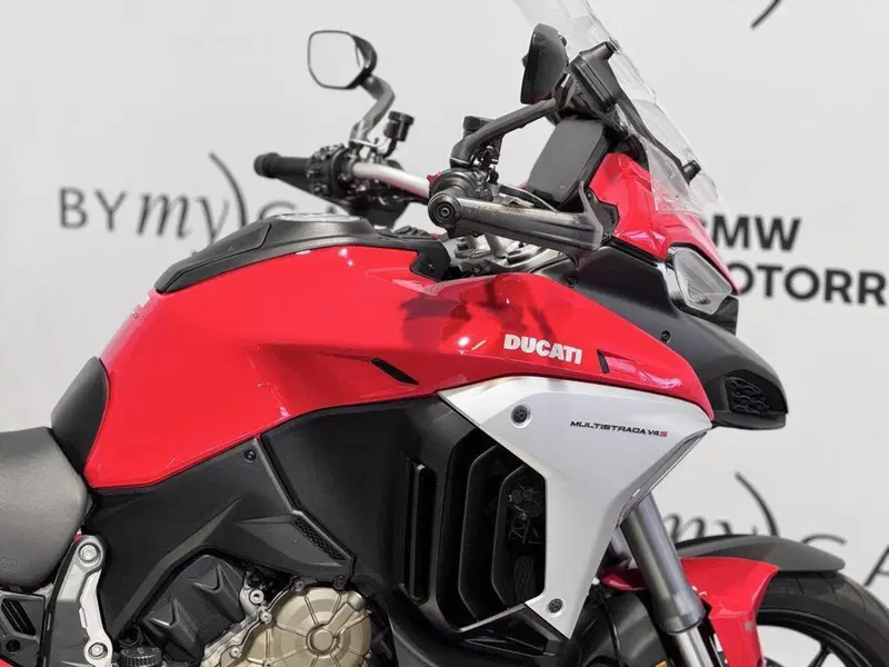 Ducati Multistrada V4 S (2021 - 24) (10)