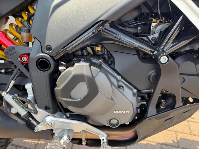 Ducati DesertX Rally (2024 - 25) (3)