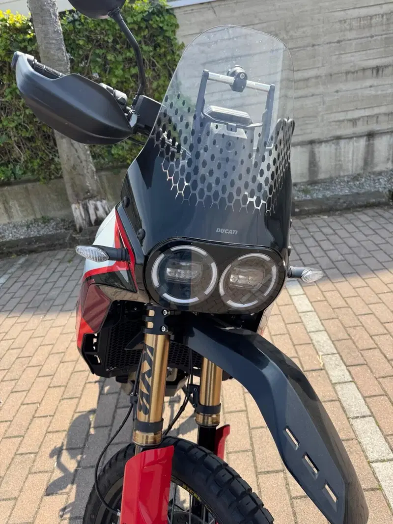Ducati DesertX Rally (2024 - 25) (4)