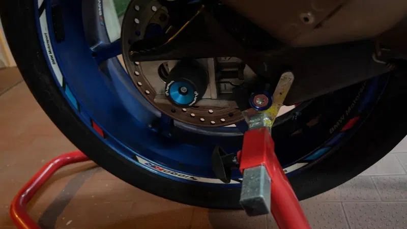 Bmw HP4 (2013 - 14) (14)