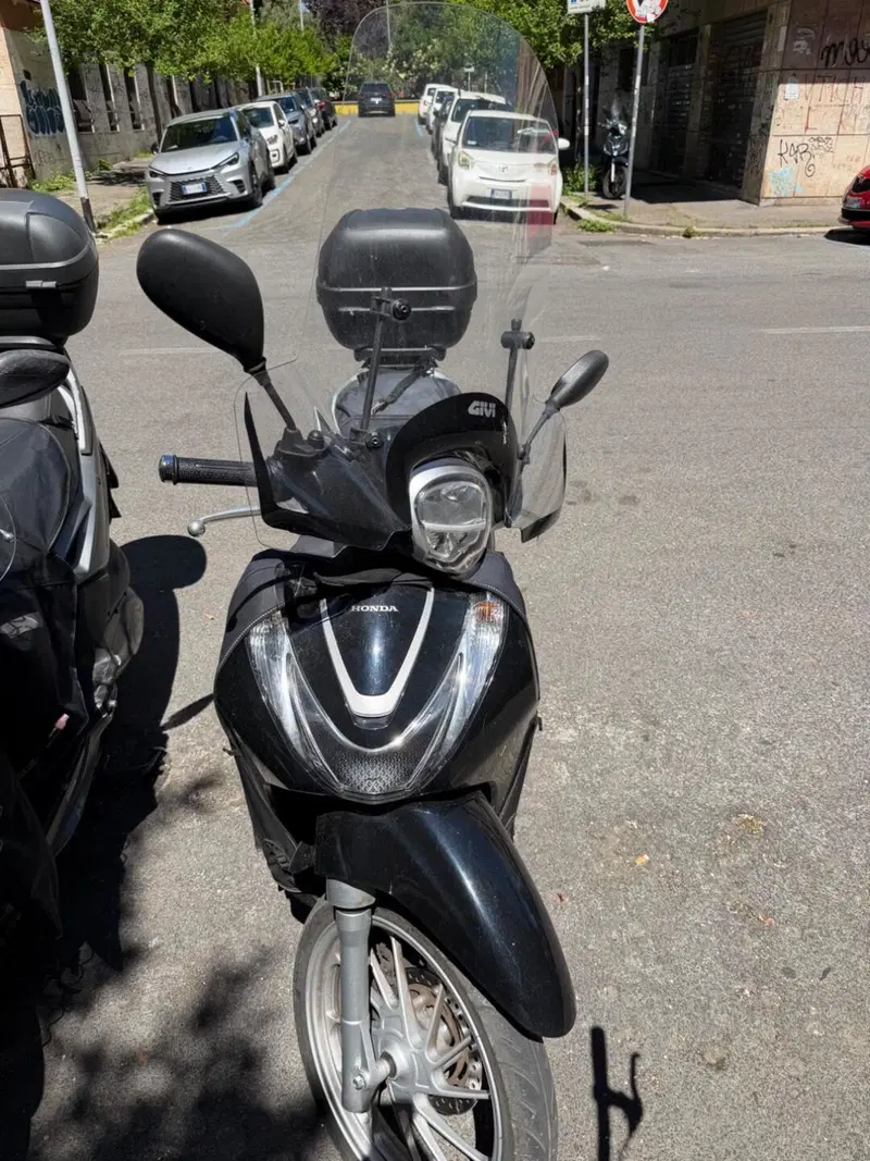 Honda SH 125 Mode (2021 - 23)