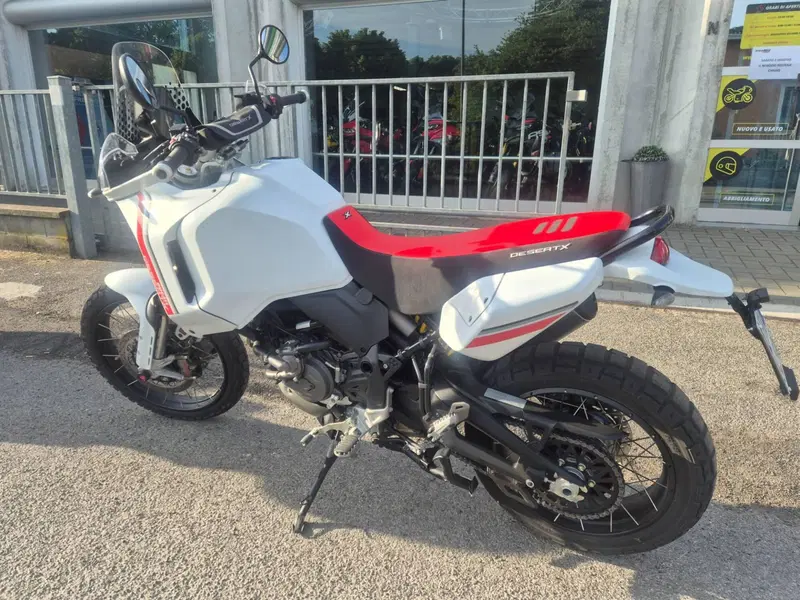 Ducati DesertX (2022 - 25) (4)