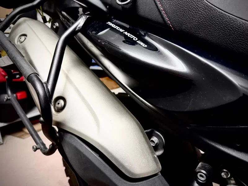 Suzuki V-Strom 650 ABS (2011 - 17) (3)
