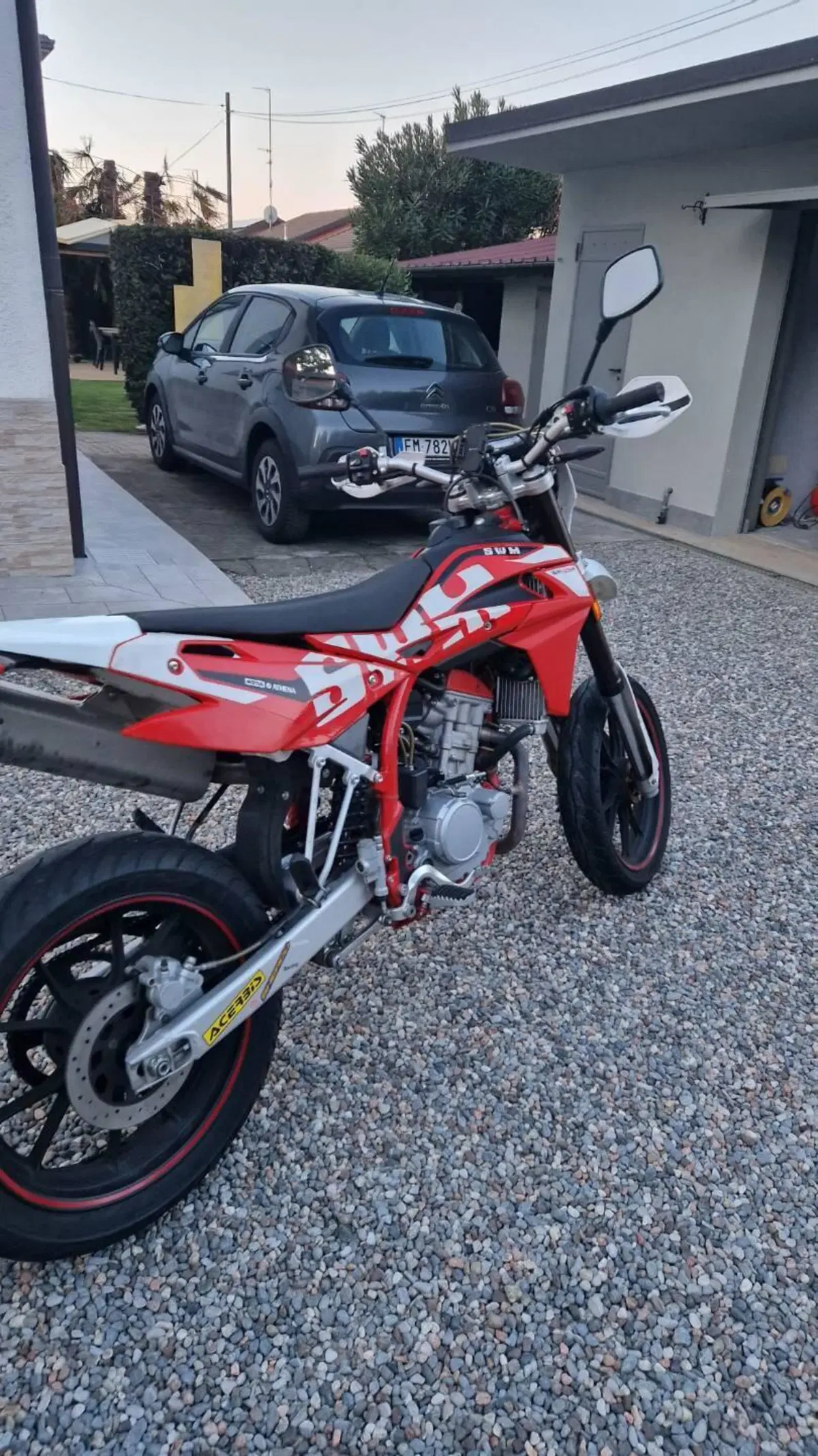 Swm SM 125 R (2016) (2)