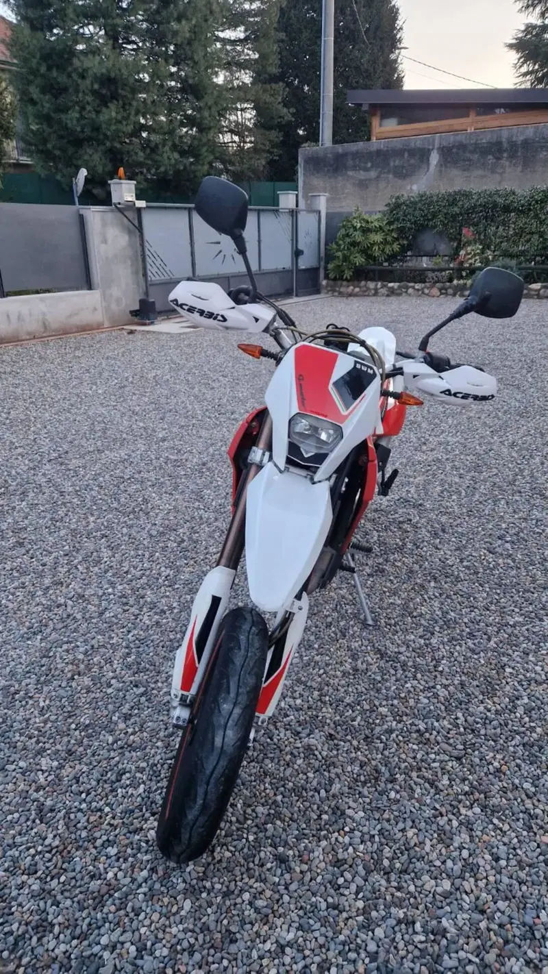 Swm SM 125 R (2016) (7)