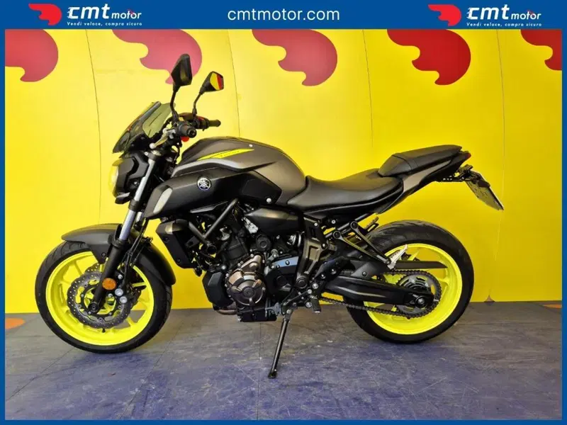 Yamaha MT-07 (2018 - 20) (3)