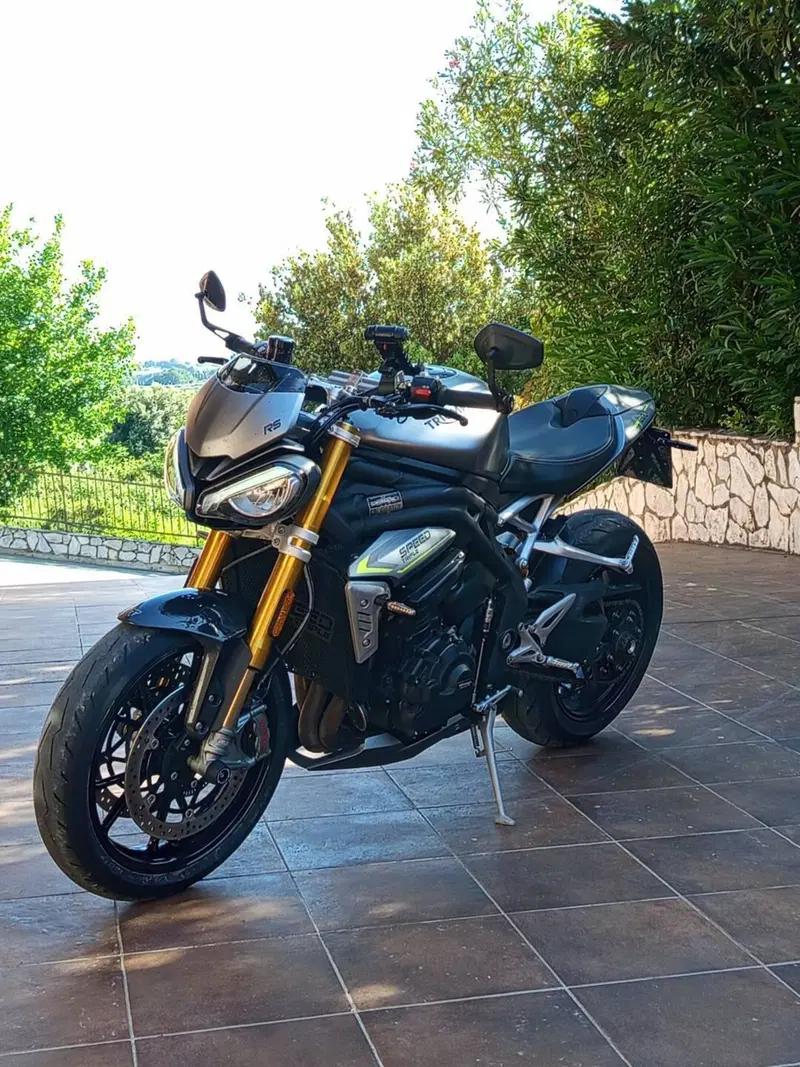 Triumph Speed Triple 1200 RS (2021 - 24) (6)