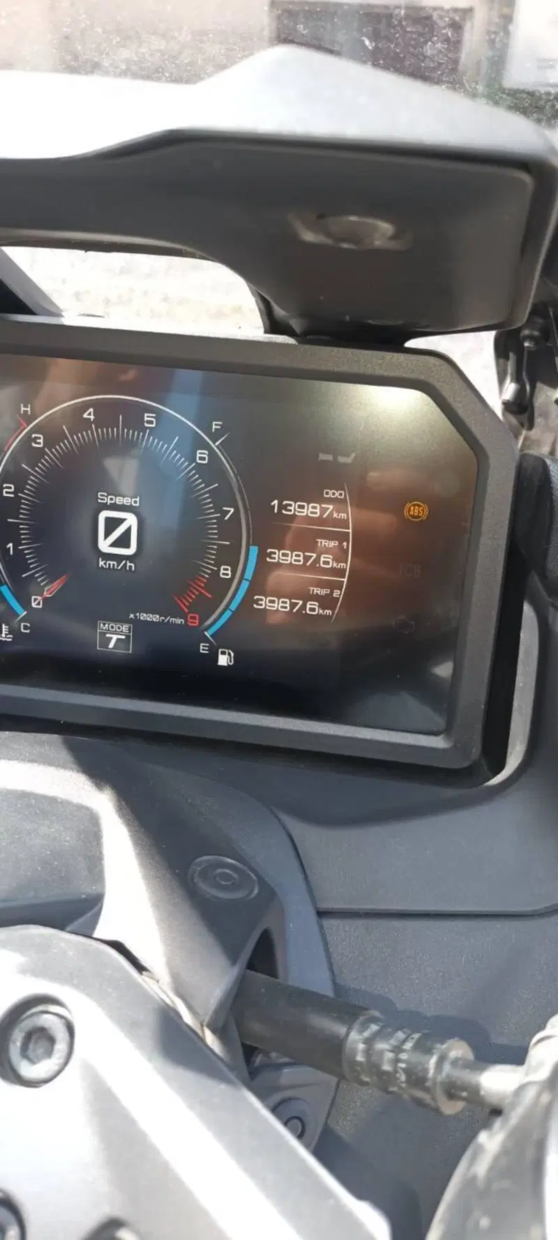 Yamaha T-Max 560 (2022 - 24) (5)