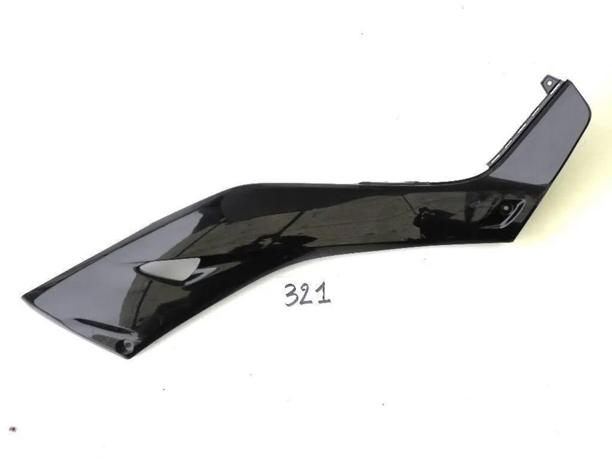Carena fianchetto infer. dx Yamaha X-Max 125/250/3 (2)
