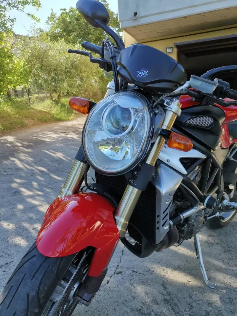 MV Agusta Brutale 910 S (2005 - 11) (2)