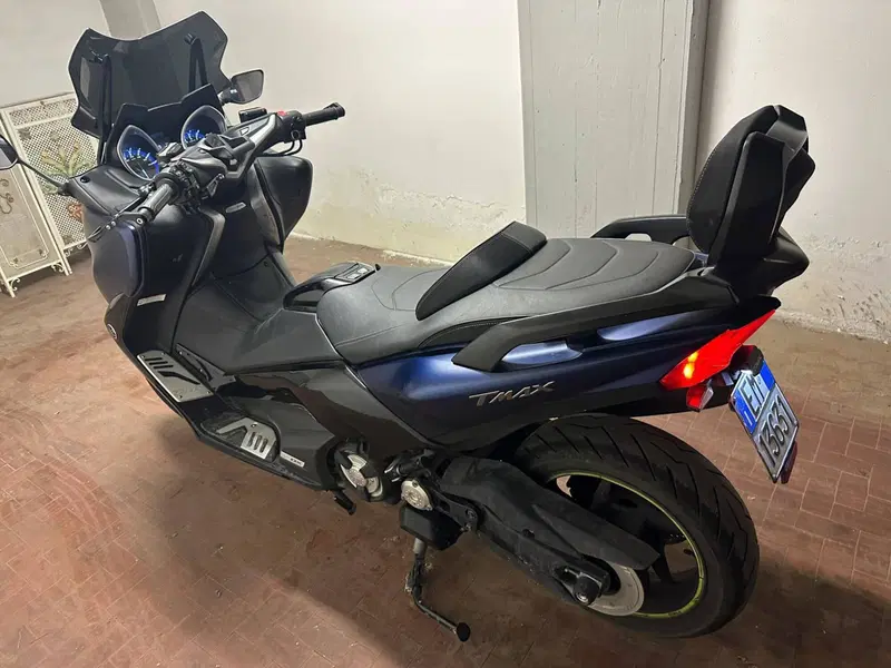 Yamaha T-Max 530 SX Sport Edition (2018 - 19) (8)