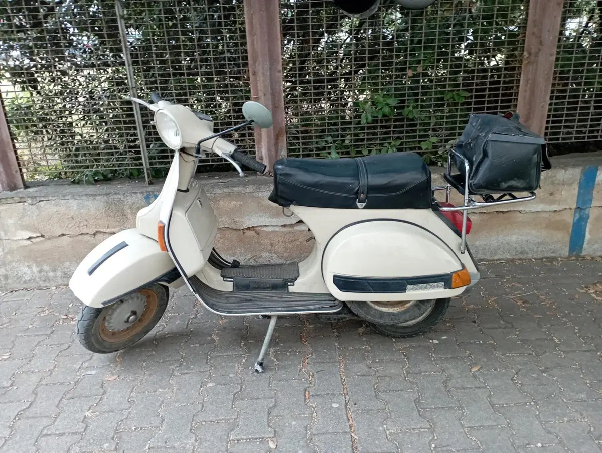 Piaggio Vespa 150 PX (1980 - 00)