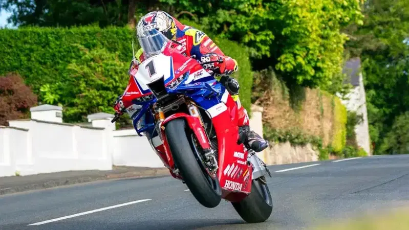 -20 giorni al Tourist Trophy: ecco tutto quello che c'&egrave; da sapere