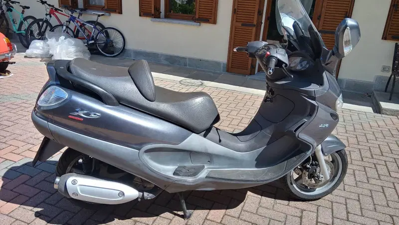 Piaggio X9 EVOLUTION