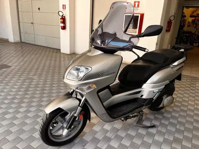 Yamaha XC 300 Versity usata
