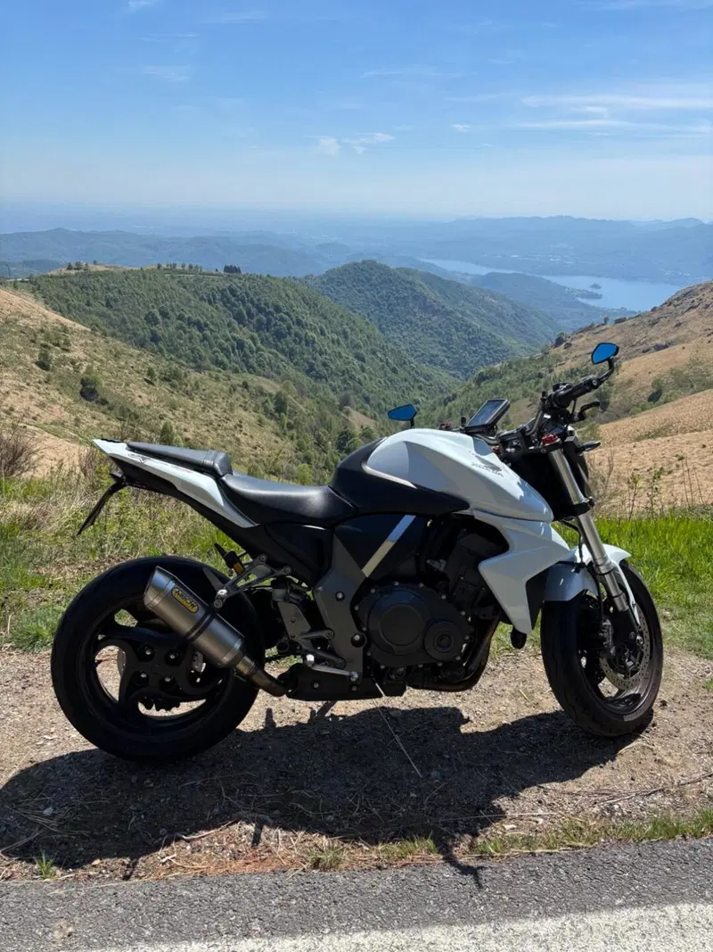 Honda CB 1000 R (2008 - 10) (2)