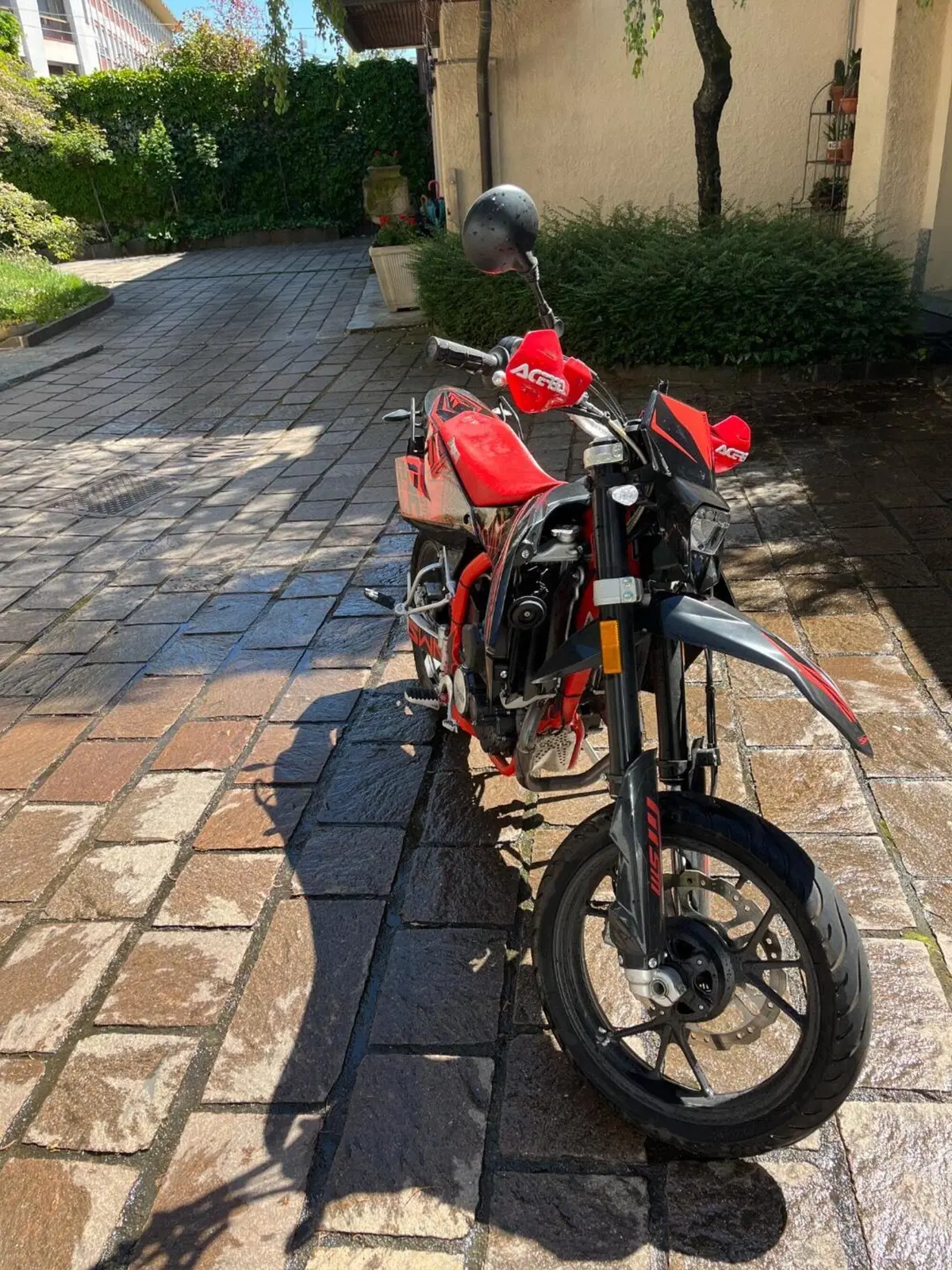Swm SM 125 R (2022 - 24) (2)