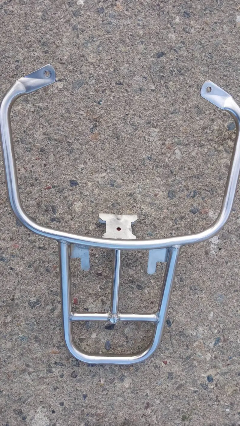 Portapacchi originale per moderna vespa 200/300 pe Non presente (2)