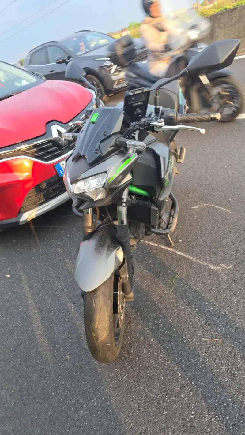 Kawasaki Z 650 (2021 - 24) (4)