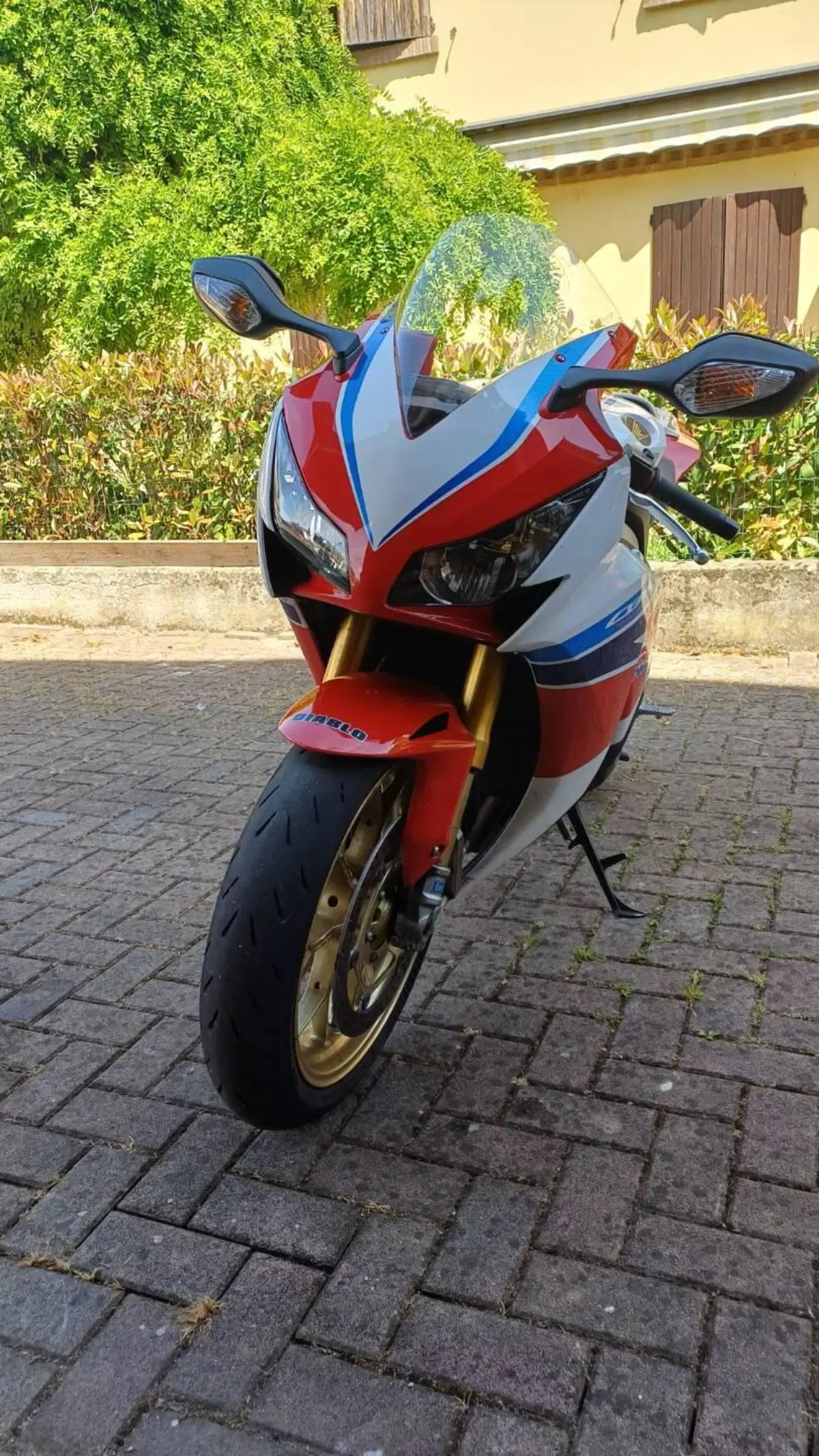 Honda CBR 1000 RR Fireblade SP (2014 - 16) (2)