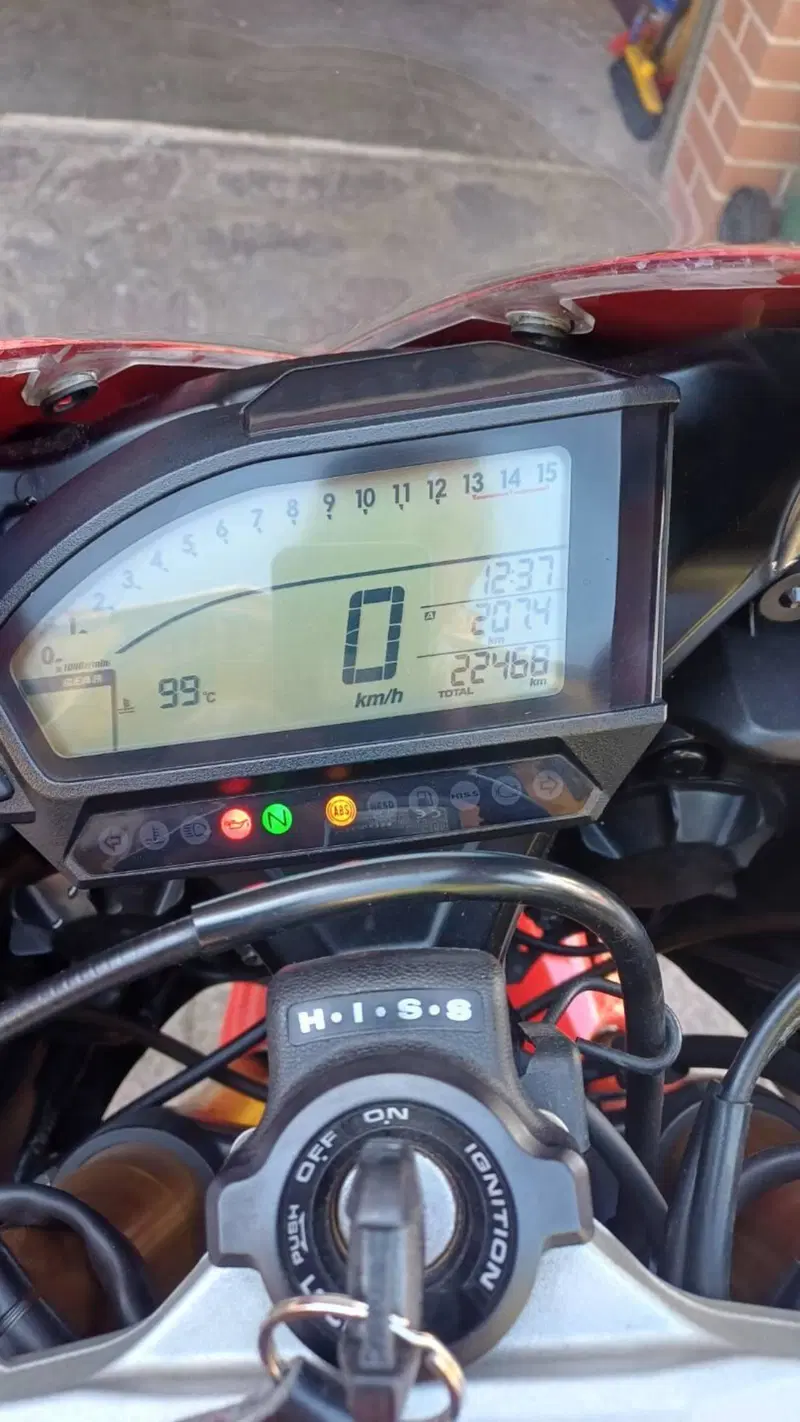 Honda CBR 1000 RR Fireblade SP (2014 - 16) (5)