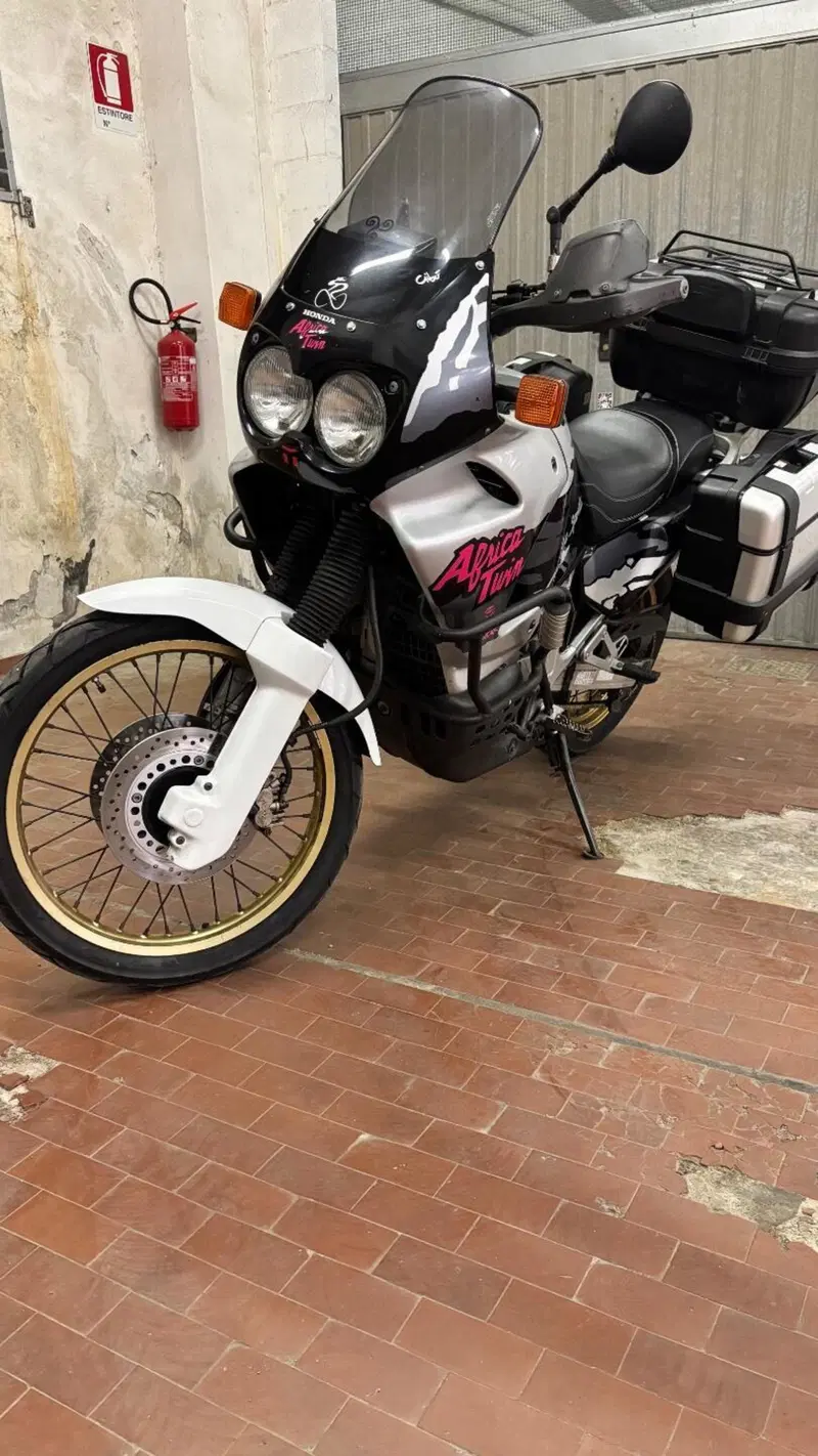 Honda XRV 750 Africa twin (5)