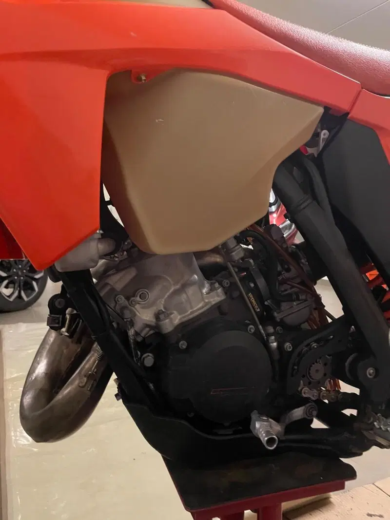 KTM 125 EXC (2012) (5)