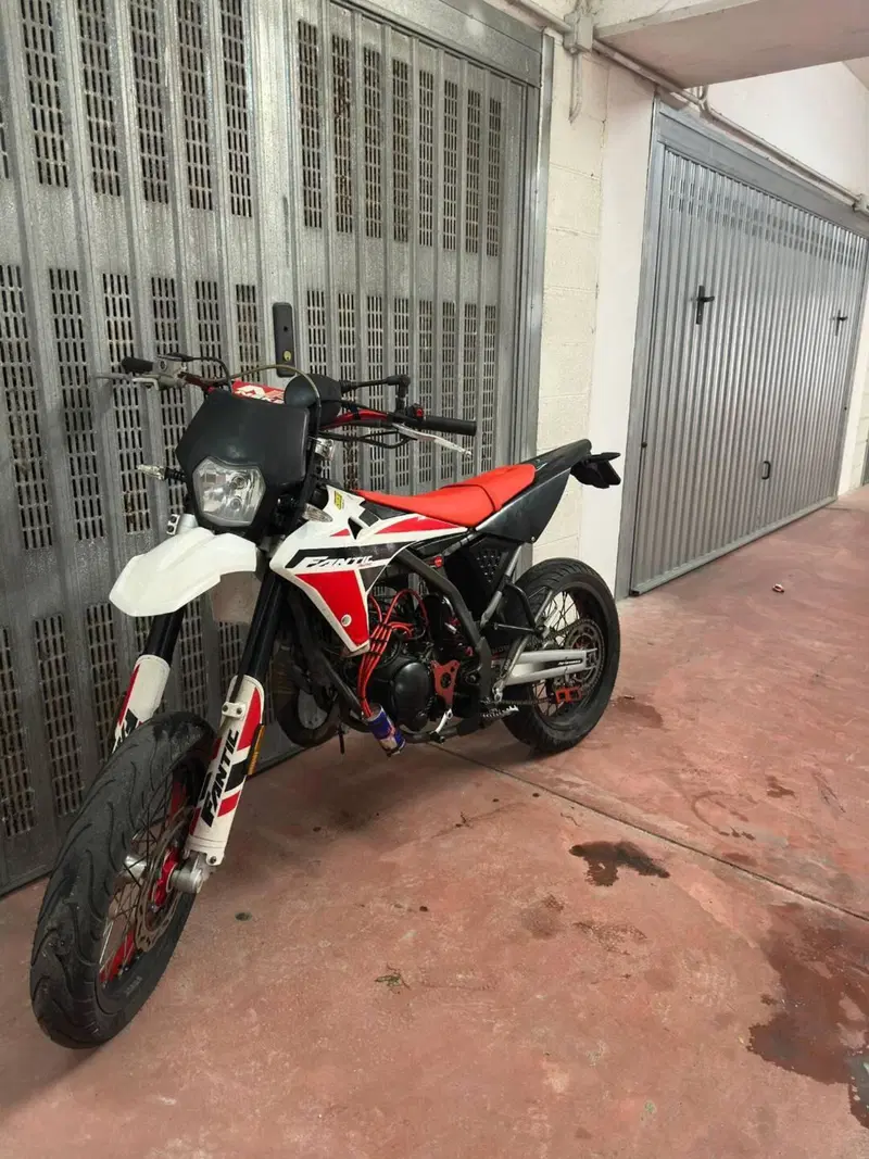 Fantic Motor XM 50 Motard Performance 2T (2021 - 22) (5)